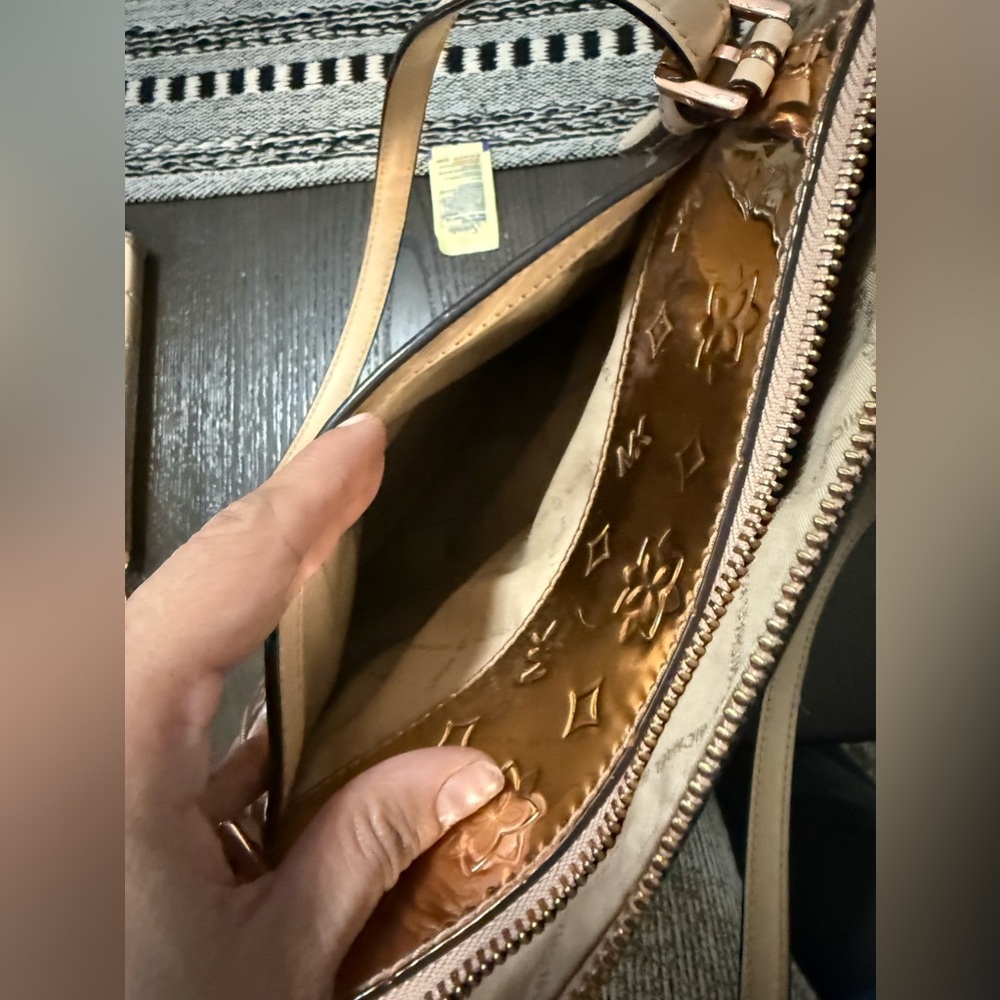 NWOT Micheal Kors Ciara Large Tote bag with matching  wallet - Picture 9 of 10